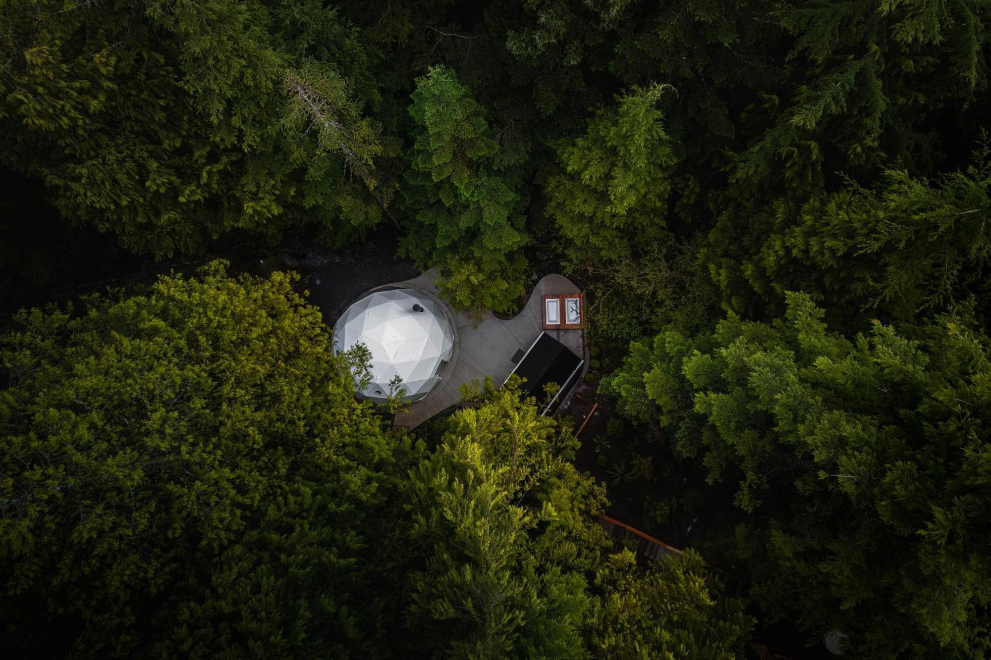 West Coast Trail Lodge Port Renfrew Exterior photo