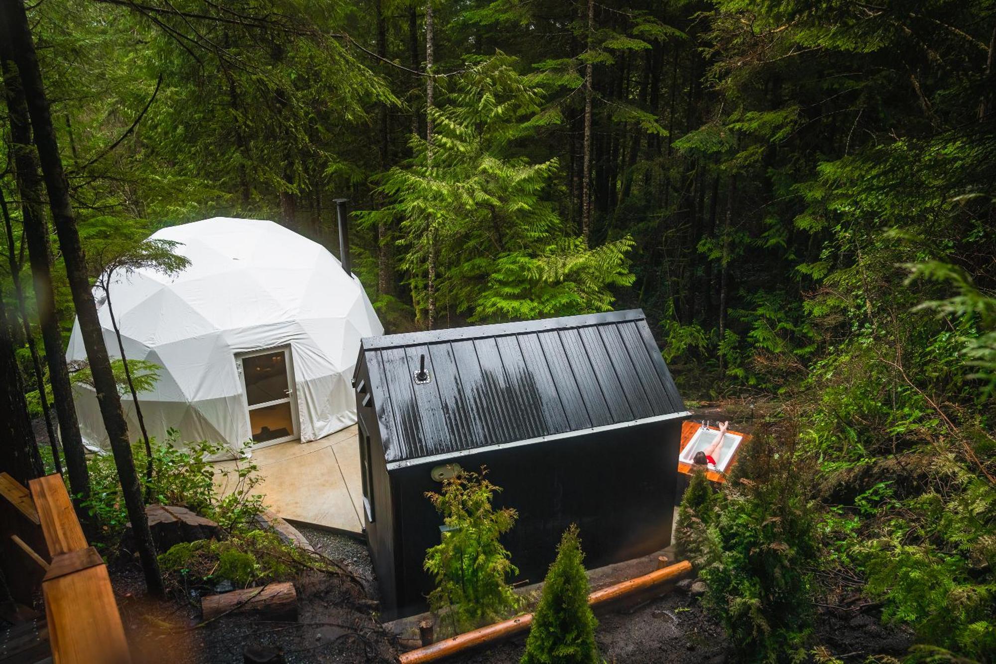 West Coast Trail Lodge Port Renfrew Exterior photo